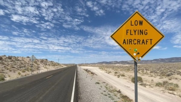 Area 51: Tο μυστήριο με τον τριγωνικό πύργο που εντόπισαν οι χρήστες στο Google Maps – Οι θεωρίες συνωμοσίας