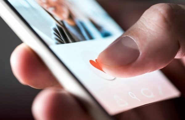 Από το online dating στο πρώτο ραντεβού